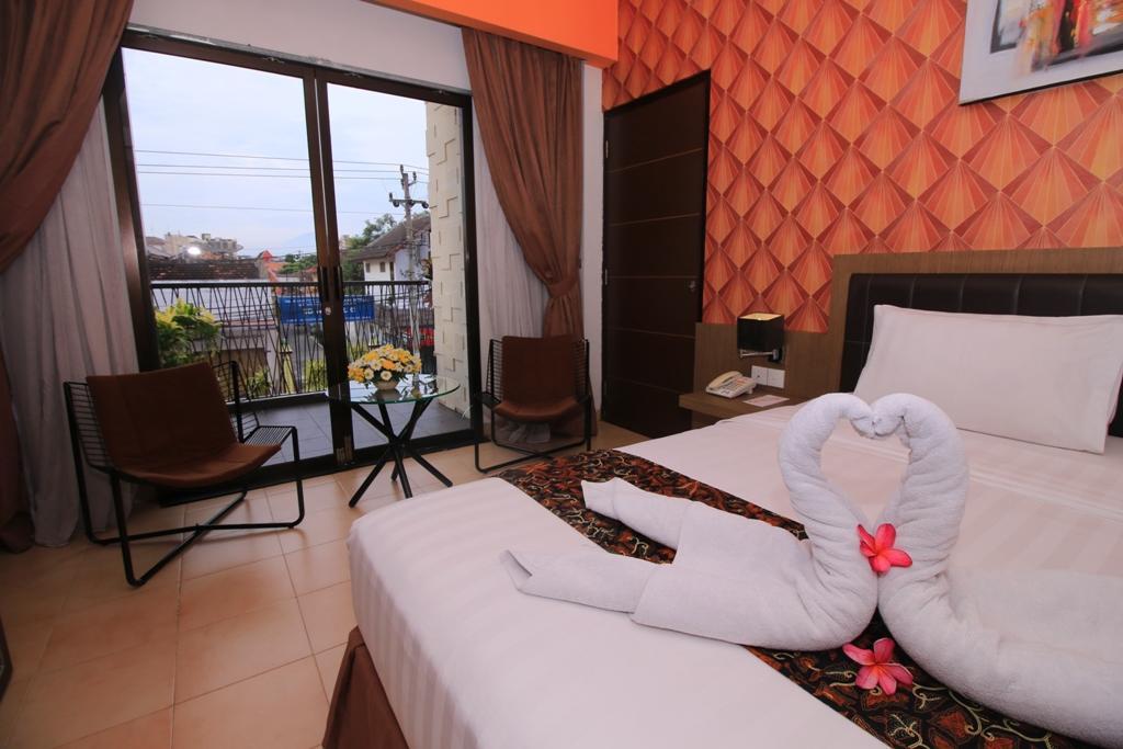Jentra Dagen Hotel Malioboro Yogyakarta Extérieur photo