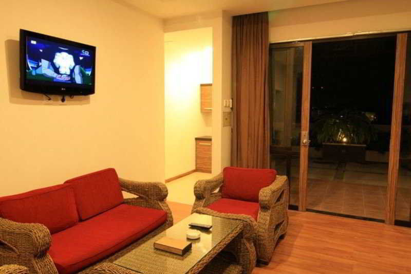 Jentra Dagen Hotel Malioboro Yogyakarta Extérieur photo